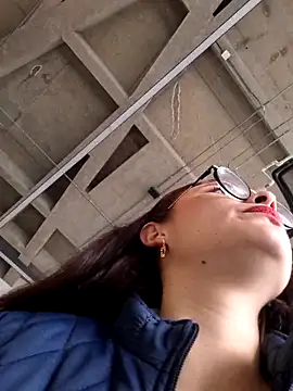 Snapshot of Natalykaty chatting on 10-19-25, 04:40 Natalykaty online show from 10-19-25, 04:40