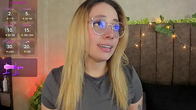 LanaMills  online show from 03-16-26, 05:44