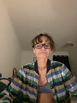 Chris06d22xh online show from 10-11-25, 07:12