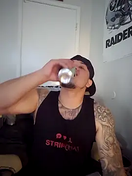 Snapshot of realdeep559 chatting on 10-13-25, 08:09 realdeep559 online show from 10-13-25, 08:09