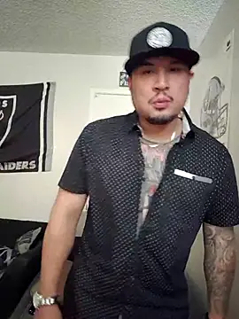 Snapshot of realdeep559 chatting on 10-27-25, 01:42 realdeep559 online show from 10-27-25, 01:42