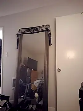 Snapshot of realdeep559 chatting on 12-15-25, 11:58 realdeep559 online show from 12-15-25, 11:58