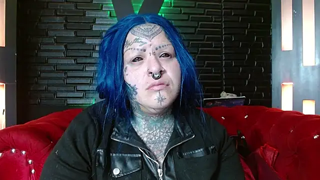 Snapshot of Venus_Rock chatting on 06-16-26, 01:36 Venus Rock online show from 06-16-26, 01:36
