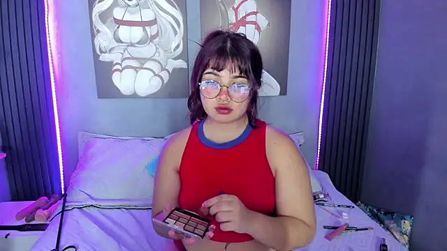 Zara Snow online show from 01-10-26, 03:25