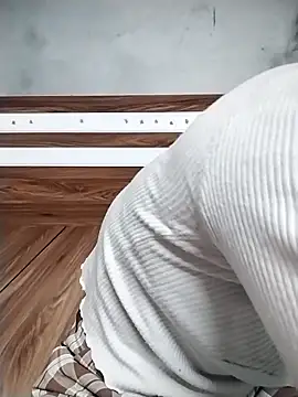 Snapshot of Mie_rose chatting on 01-19-26, 06:17 Mie rose online show from 01-19-26, 06:17