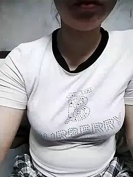 Snapshot of Mie_rose chatting on 03-10-26, 02:00 Mie rose online show from 03-10-26, 02:00