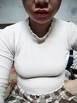 Snapshot of Mie_rose chatting on 03-15-26, 02:28 Mie rose online show from 03-15-26, 02:28