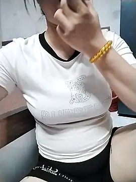 Snapshot of Mie_rose chatting on 04-09-26, 12:10 Mie rose online show from 04-09-26, 12:10