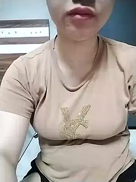 Snapshot of Mie_rose chatting on 04-12-26, 01:32 Mie rose online show from 04-12-26, 01:32