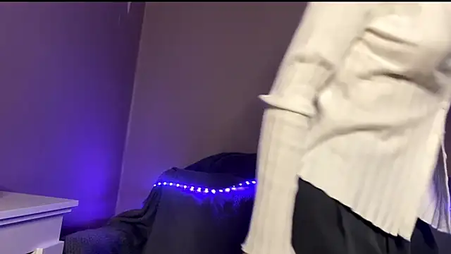 Snapshot of snowy_lisa chatting on 02-19-26, 11:39 snowy lisa online show from 02-19-26, 11:39