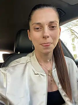 EllyLynn online show from 04-08-26, 09:42