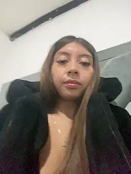 Sara-cooper2 online show from 02-25-26, 02:43