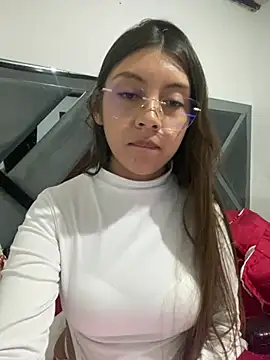 Sara-cooper2 online show from 07-07-26, 03:53