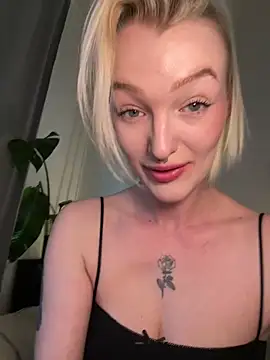 lovecassyrose online show from 04-11-26, 10:19