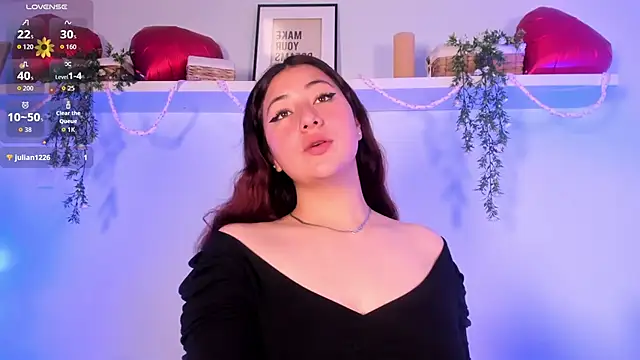 Nicolle Evanss  online show from 02-25-26, 04:44