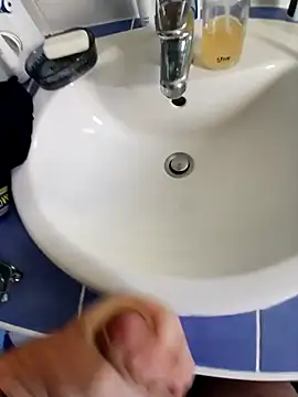 jean1811wwb online show from 09-28-25, 04:23