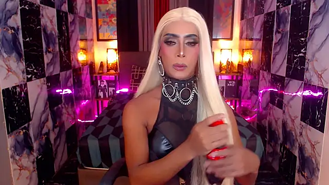 SeductiveAshleyTS online show from 11-06-25, 06:03