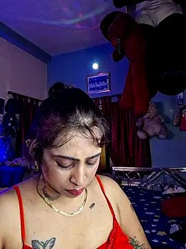 Love Beauty01 online show from 07-06-26, 06:43