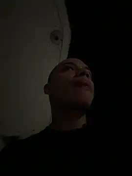 AlphaMasterXxx online show from 05-13-26, 05:38