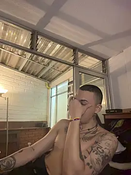 AlphaMasterXxx online show from 05-14-26, 05:47