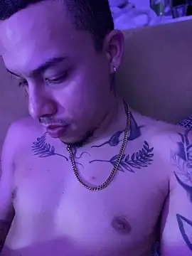 AlphaMasterXxx online show from 05-28-26, 07:38