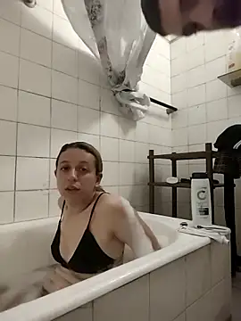 TheBunnyAndTheMaster online show from 04-13-26, 10:59