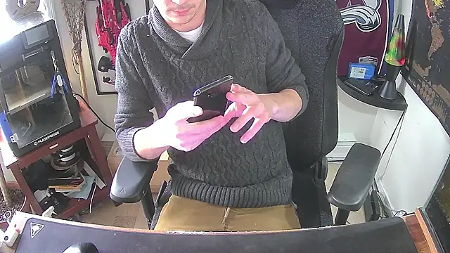 Snapshot of k_dick chatting on 11-27-25, 09:17 k dick online show from 11-27-25, 09:17