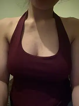 Snapshot of t6mh chatting on 03-29-26, 07:14 t6mh online show from 03-29-26, 07:14