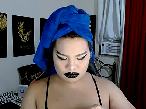 TSbrianaHugeCock online show from 12-01-25, 02:22