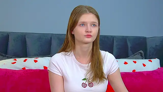Snapshot of JaneRosen chatting on 06-04-26, 06:19 JaneRosen online show from 06-04-26, 06:19