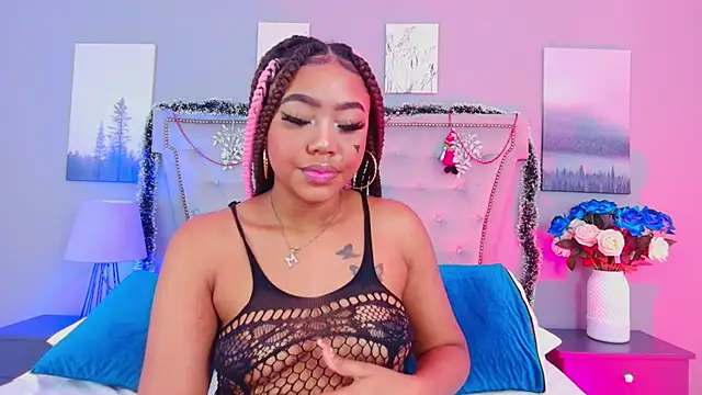 AngelaRoberts online show from 12-20-25, 04:19