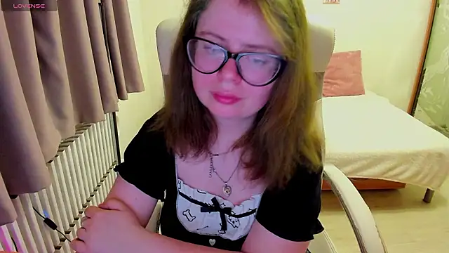 MilisaSweet777 online show from 03-13-26, 08:15