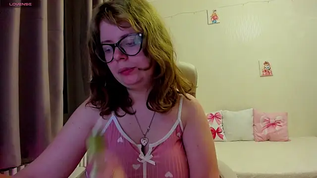 MilisaSweet777 online show from 04-04-26, 07:33