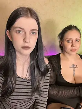 Threesomebabes online show from 07-24-26, 06:17