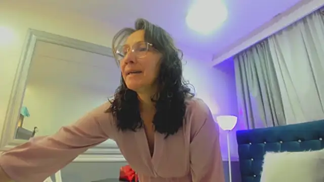 Oriana Jhonson online show from 03-26-26, 10:32