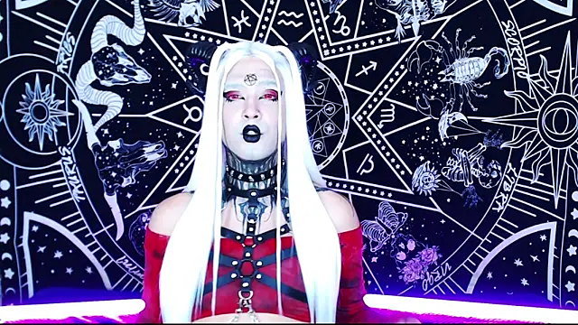 naomi satan online show from 04-06-26, 10:33