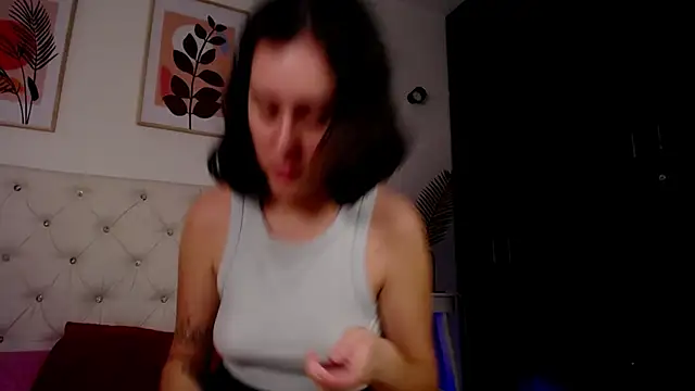 Snapshot of barbyehot chatting on 06-05-26, 12:06 barbyehot online show from 06-05-26, 12:06