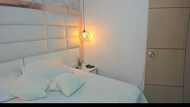 Salome Smitth 1 online show from 03-16-26, 09:41