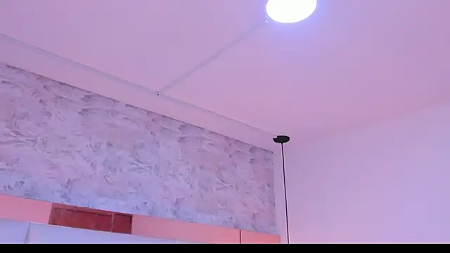 Salome Smitth 1 online show from 04-17-26, 09:18