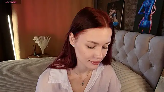Snapshot of Aria_Mila chatting on 06-30-26, 07:42 Aria Mila online show from 06-30-26, 07:42