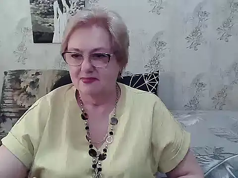 Renata62011 online show from 05-19-26, 12:22