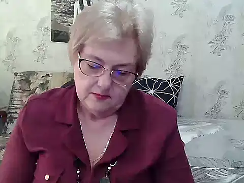 Renata62011 online show from 05-25-26, 11:49
