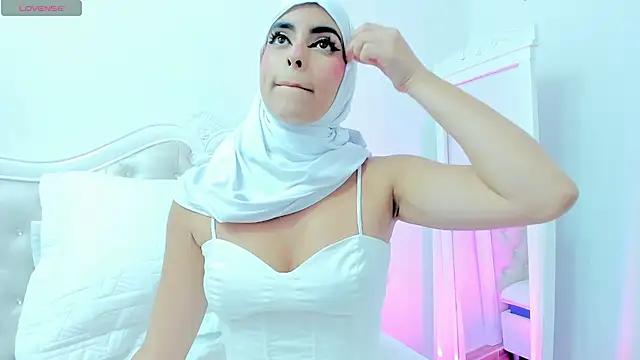 Jasmin hamdan online show from 04-15-26, 09:48