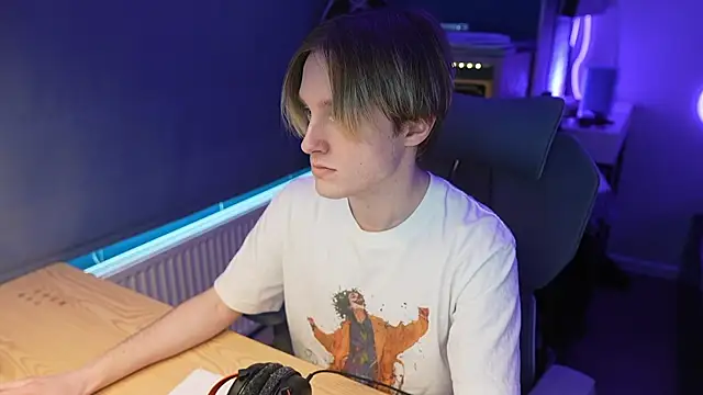 Serxyi online show from 03-31-26, 11:43