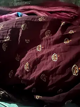 POOJACOUPLE online show from 10-22-25, 08:14