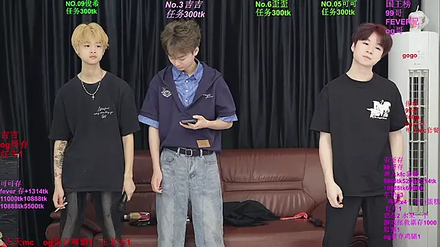 Beautifulboys-777 online show from 05-24-26, 12:21
