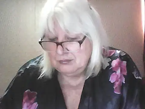 Alexia64231 online show from 05-03-26, 04:29
