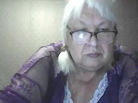 Alexia64231 online show from 05-26-26, 12:50
