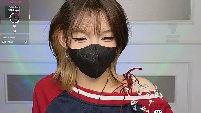      Panda      online show from 04-10-26, 05:39