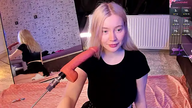 Lillie Berry online show from 02-18-26, 05:03